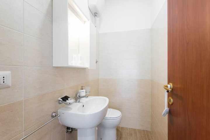 Mediterranean House Nettuno Apartment ภายนอก รูปภาพ